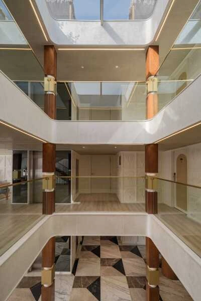 gallery image 7